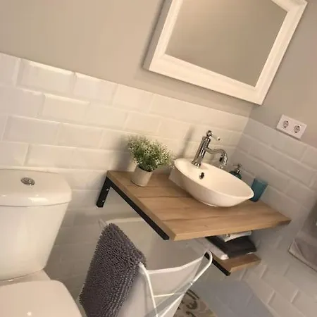 Centrico Junto Al Mar * フエンヒロラ