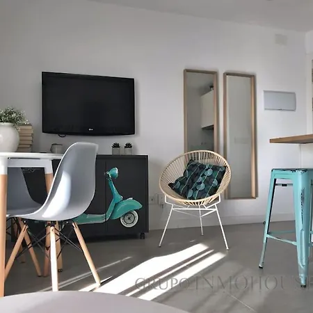 Centrico Junto Al Mar アパート フエンヒロラ